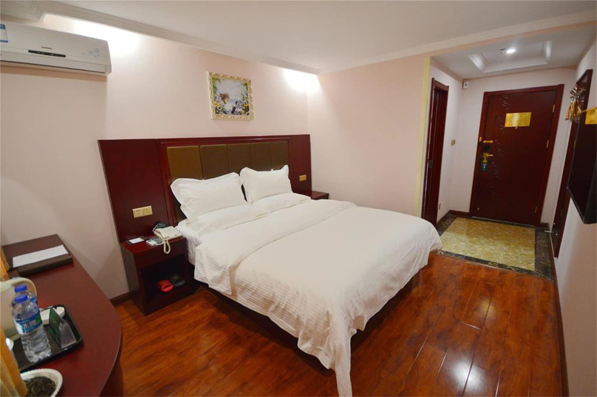 Greentree Alliance Shenzhen Shekou Sea World Hotel Екстер'єр фото
