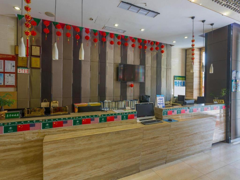 Greentree Alliance Shenzhen Shekou Sea World Hotel Екстер'єр фото